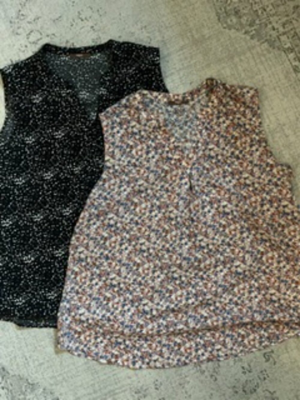 🧡3/$15 Gaharu Sleeveless Top Bundle x 2 Black & White + Pink Floral Women's XXL